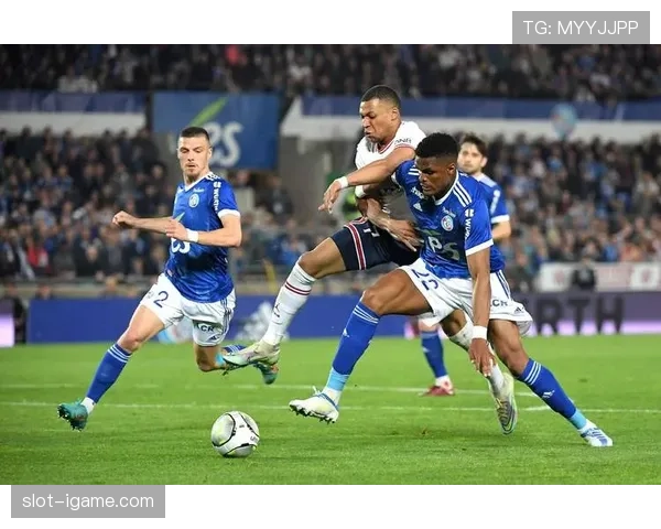 阿劳霍状态回暖表现抢眼，助球队锁定胜局