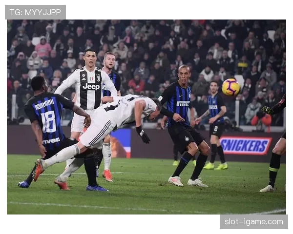 意大利国家德比战火重燃：米兰双雄激战，积分榜格局稳固，冠军悬念犹存