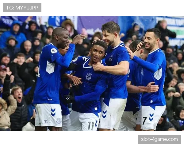 太妃糖状态回暖！新帅领军开启备受期待的英超新赛季