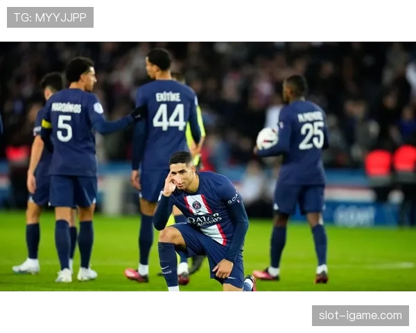 维蒂尼亚对阵皇马中场群的对抗表现与差距分析