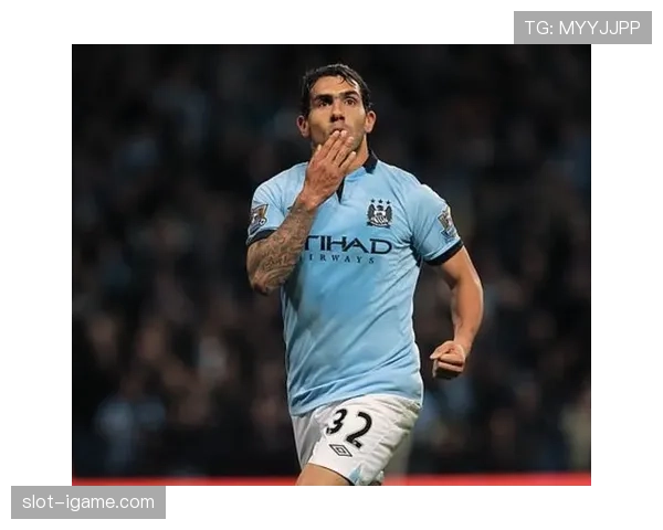 瓜帅亲手喂毒!曼城战术软肋被放大,英超霸主地位动摇背后危机显露