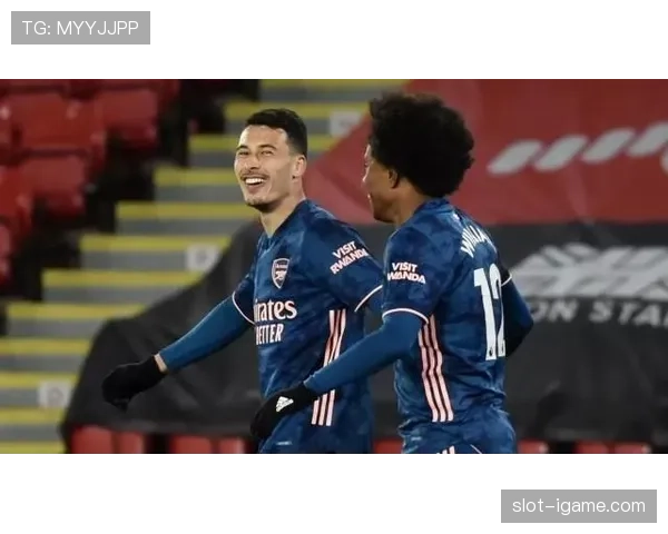 马丁内利:从新星到主力竞争者的成长路径与挑战分析 马丁内利:从新星到主力竞争者的成长路径与挑战分析