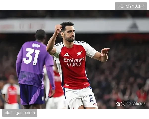 阿森纳赛季后期状态下滑:球队对争冠形势产生影响,稳定性面临考验 阿森纳赛季后期状态下滑:球队对争冠形势产生影响,稳定性面临考验