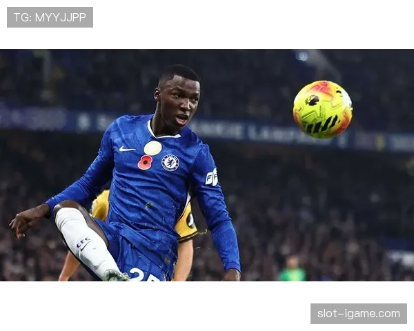 皇马防守稳定性下降成为隐患，球队表现波动对赛季走势形成制约